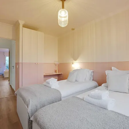 Charming With Balcony Apartment Charenton-le-Pont